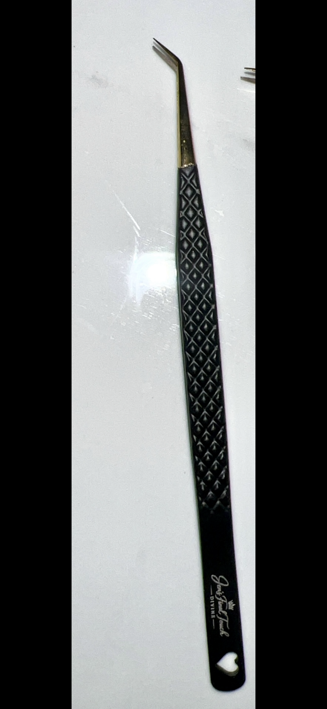 Goddess Isolation Tweezer